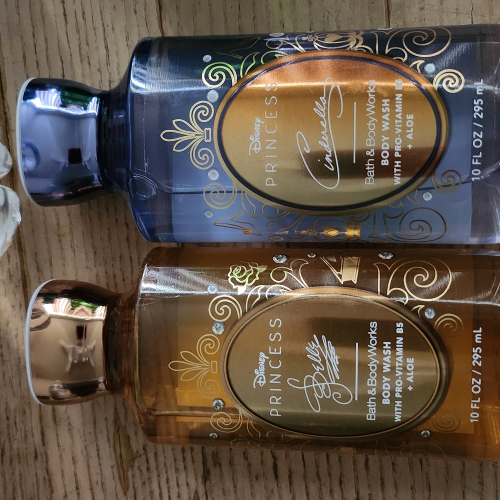 Bath & Body Works Body Wash Set - Blue and Gold